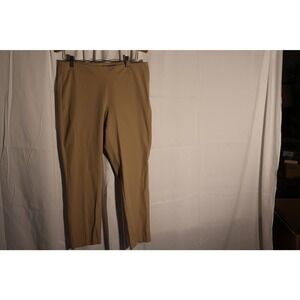 Ann Taylor Stretch Pants Khaki Size 6 Cropped Curvy Fit.